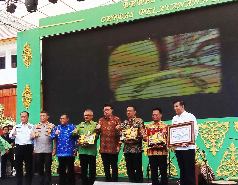 Menteri PANRB RI Hadiri HUT MPP Ke-1 dan Apresiasi Wako Pekanbaru dalam Melayani Masyarakat